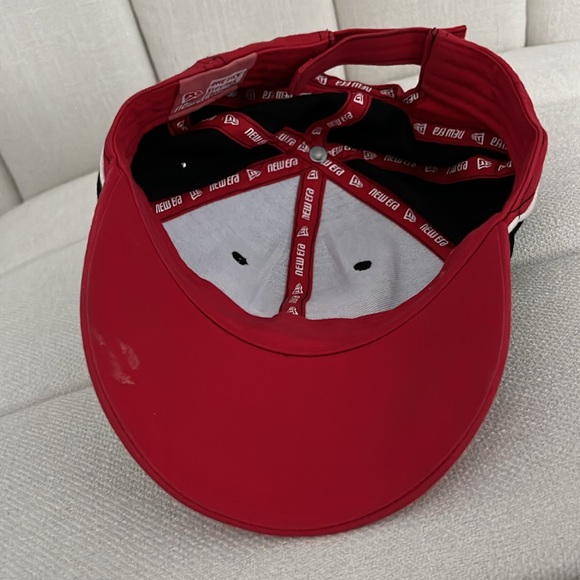 New Era Hockey Canada dad hat - Picture 2 of 3